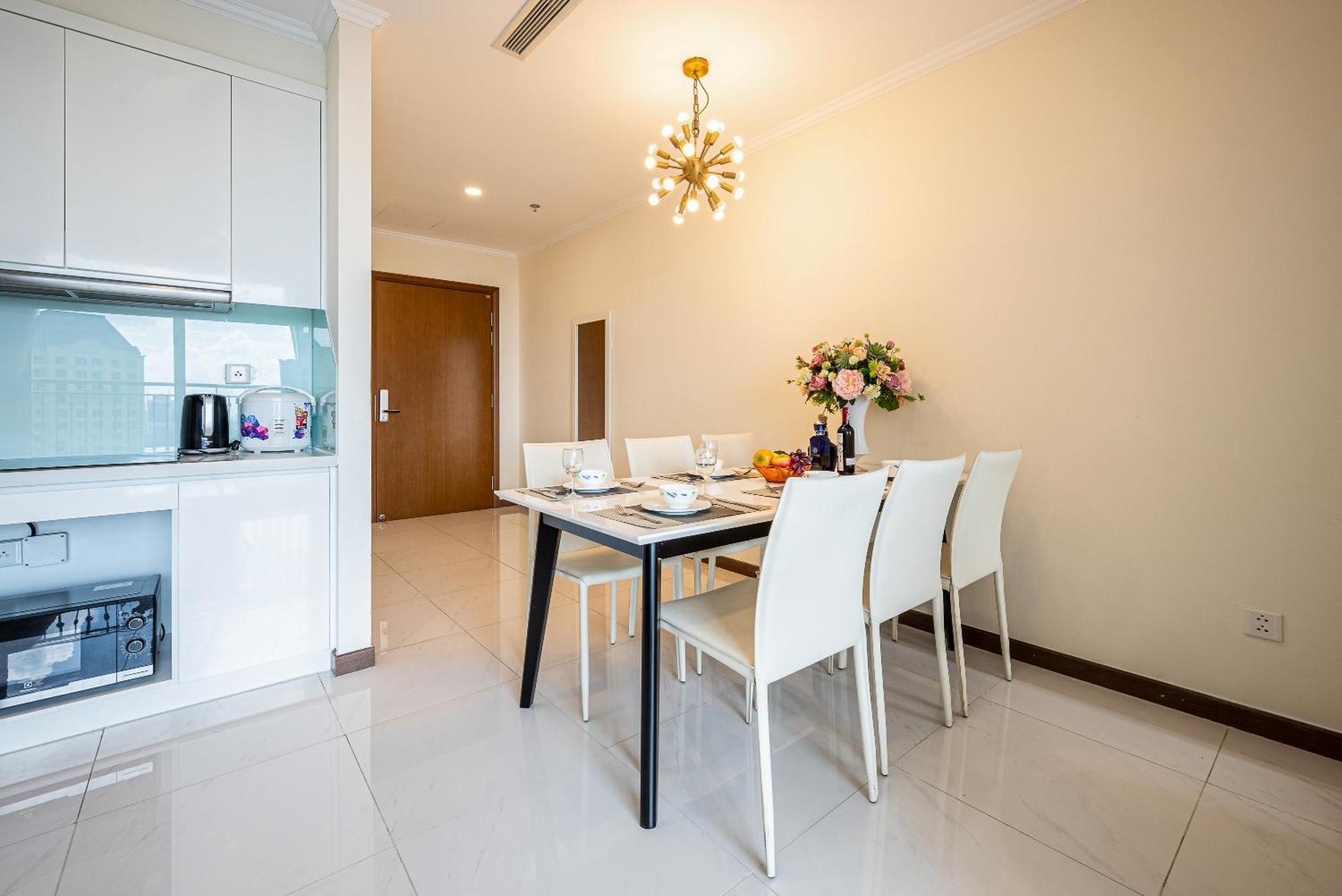Landmark Plus Residences Luxury Suite Хошимин Экстерьер фото