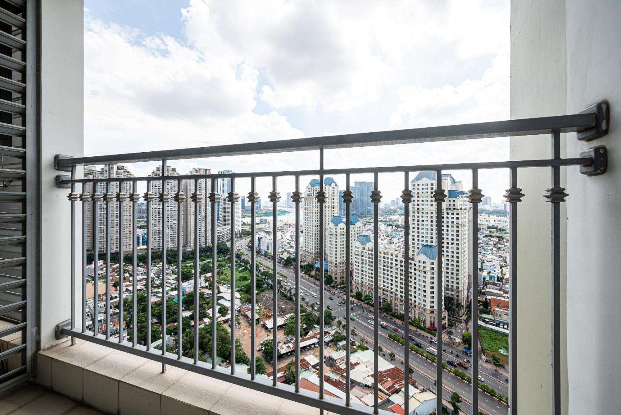 Landmark Plus Residences Luxury Suite Хошимин Экстерьер фото